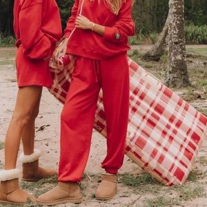 Daily Drills Joggers in Heart!